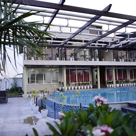 אינדורה Fun O Farm Luxury Farm Villa מראה חיצוני תמונה