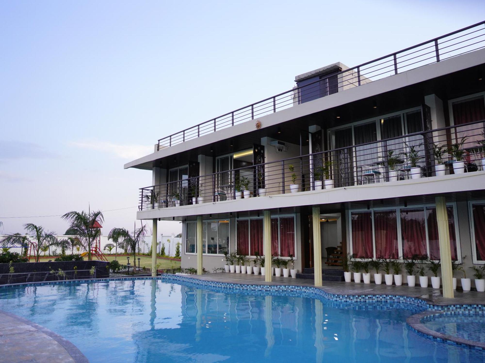 אינדורה Fun O Farm Luxury Farm Villa מראה חיצוני תמונה